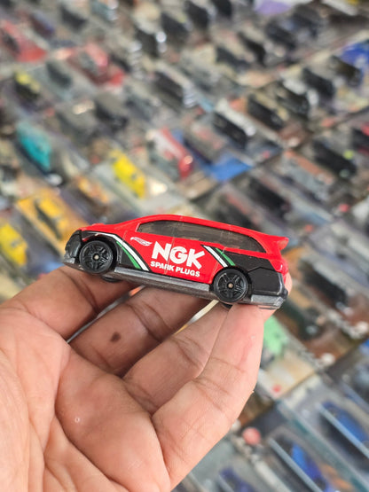 Hot Wheels Honda Odyssey NGK - Red (Used Car) - Kinder Logs