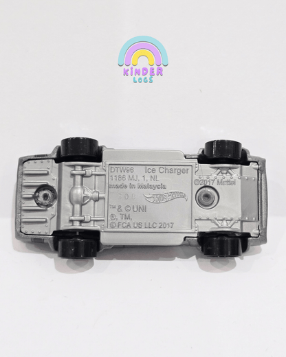 Hot Wheels Ice Charger (Uncarded) - Kinder Logs