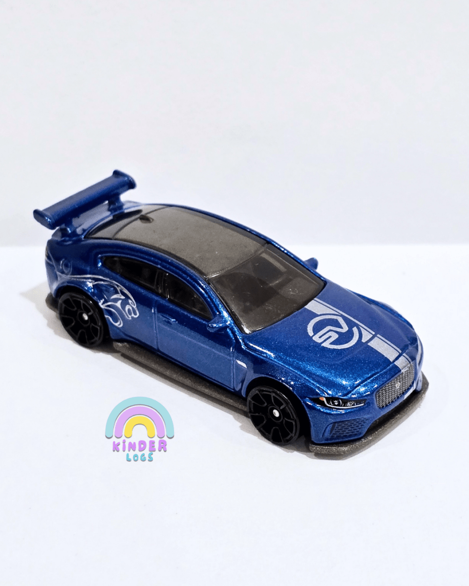 Hot Wheels Jaguar XE SV Project 8 - Fast And Furious (Uncarded) - Kinder Logs