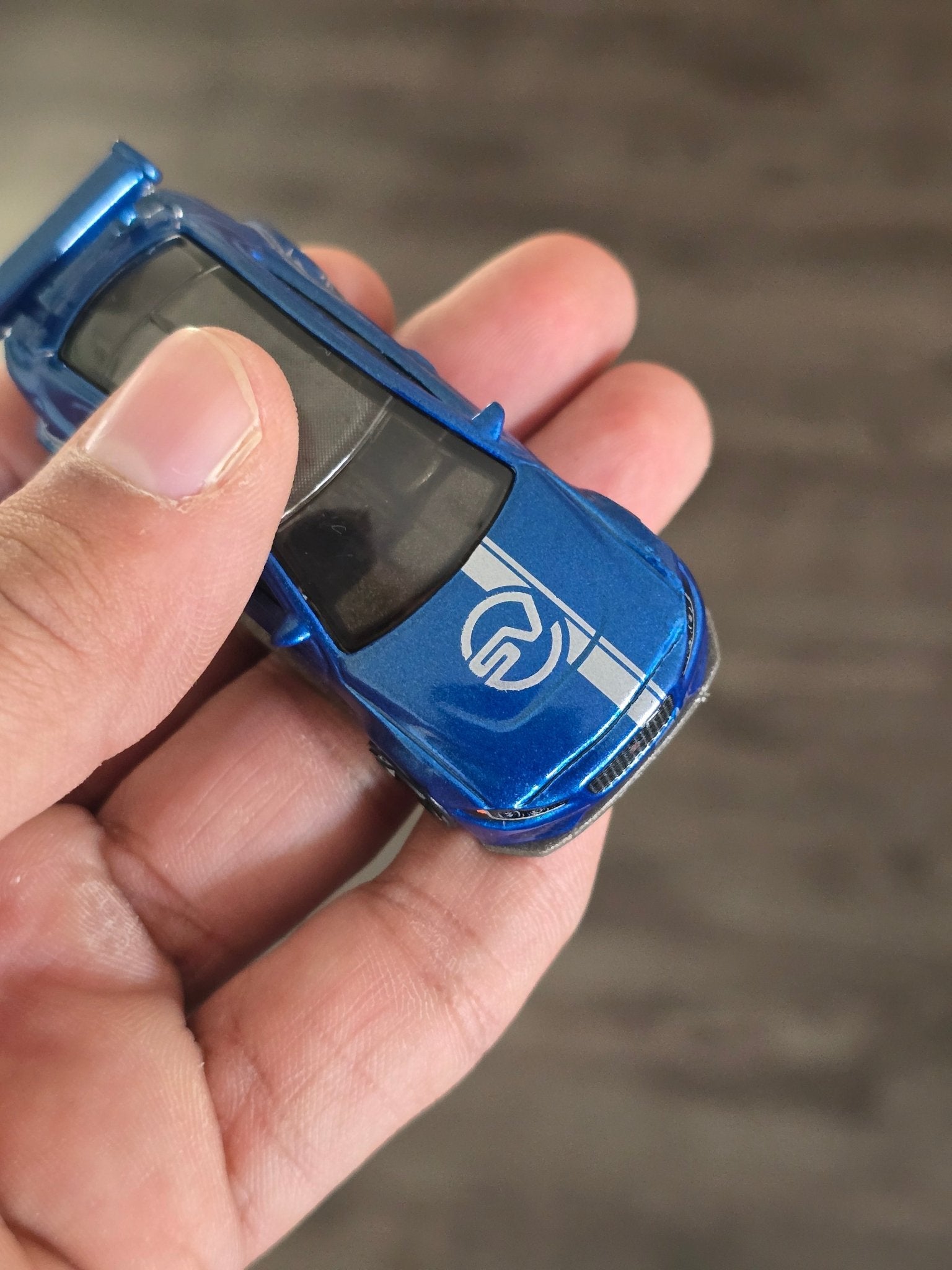 Hot Wheels Jaguar XE SV Project 8 - Fast And Furious (Uncarded - New) - Kinder Logs