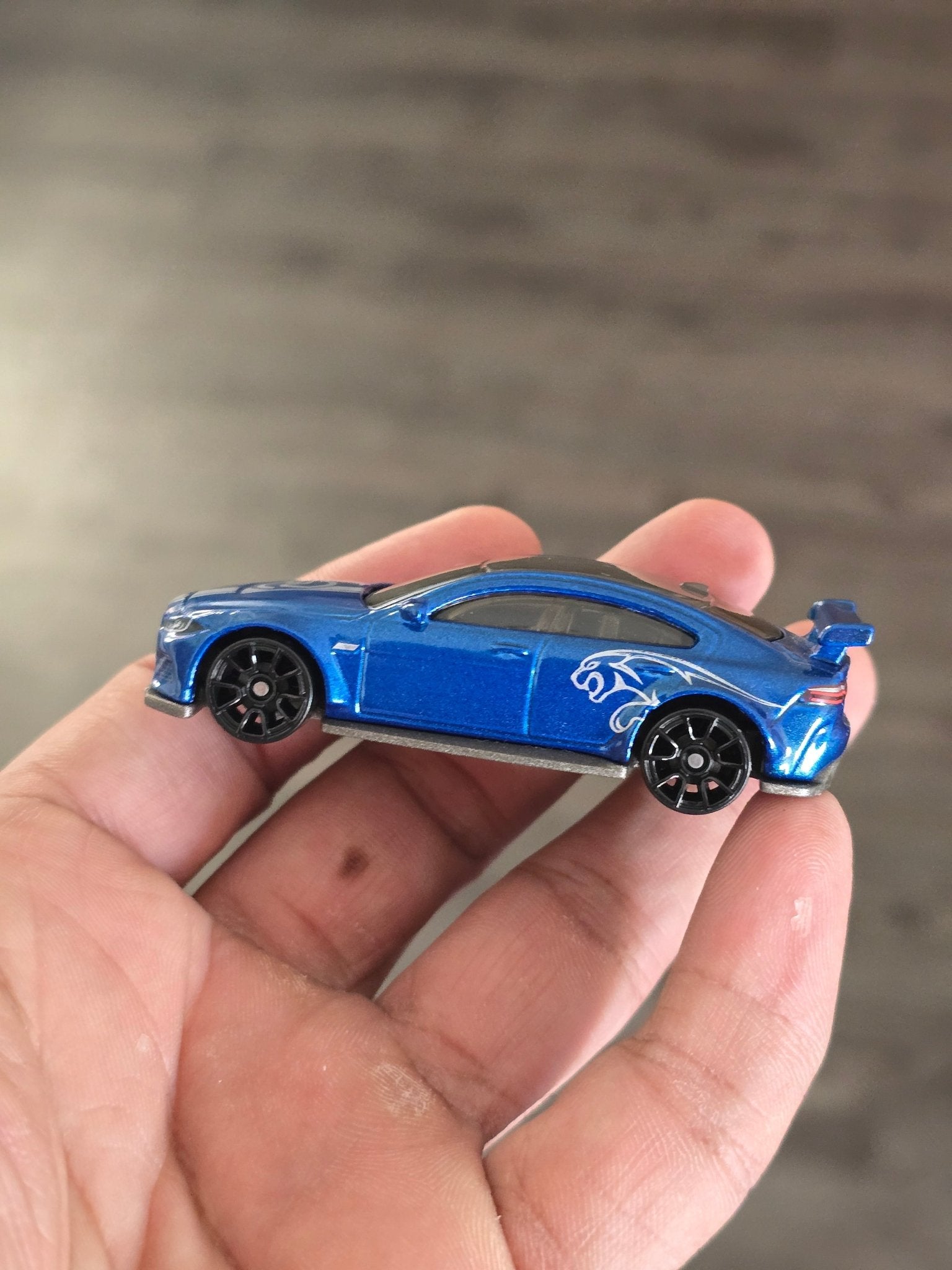 Hot Wheels Jaguar XE SV Project 8 - Fast And Furious (Uncarded - New) - Kinder Logs