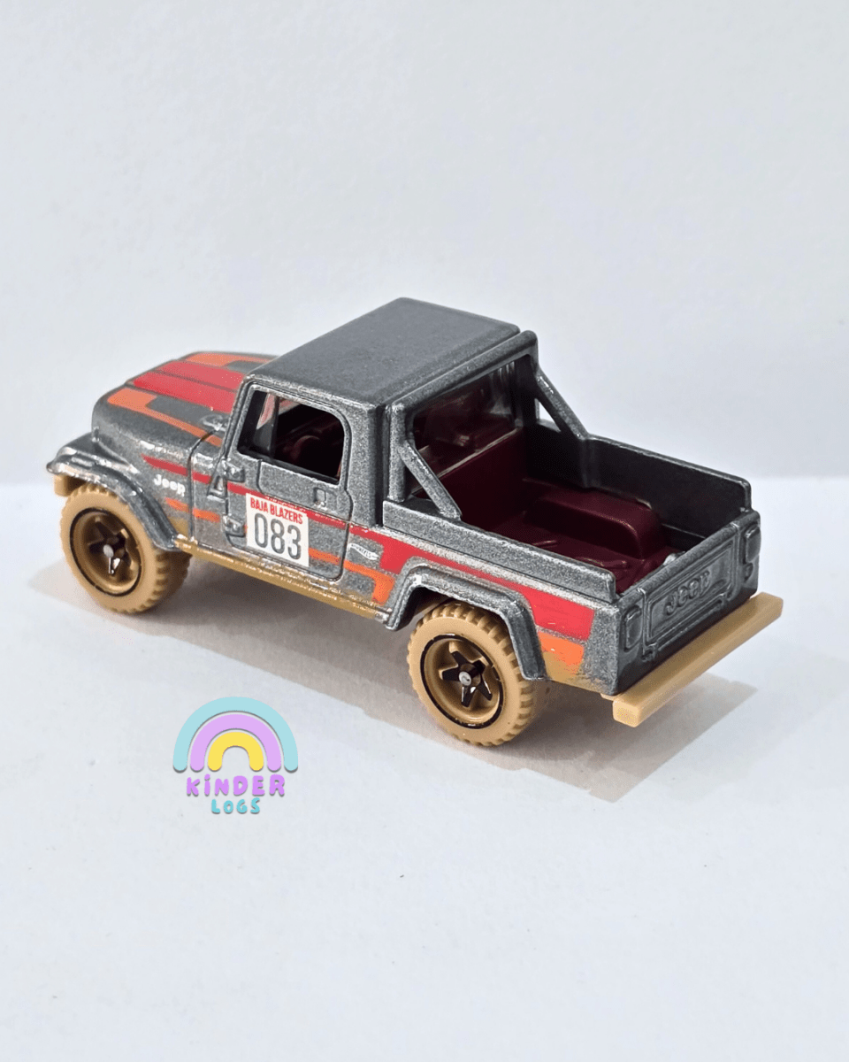 Hot Wheels Jeep Scrambler SUV - Grey (Uncarded) - Kinder Logs