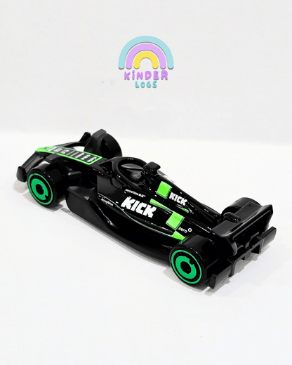 Hot Wheels Kick Sauber F1 Team Car (Uncarded) - Kinder Logs