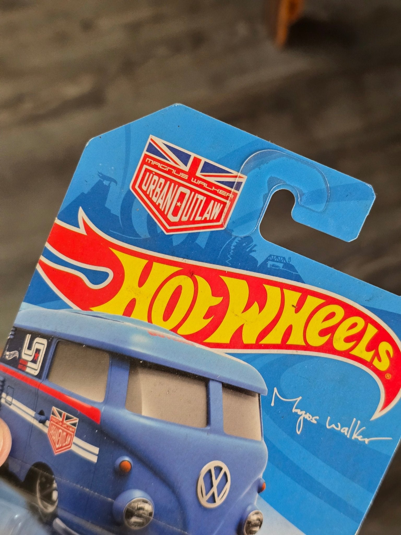 Hot Wheels Kool Kombi Urban Outlaw - Blue (2019 Card) - Kinder Logs