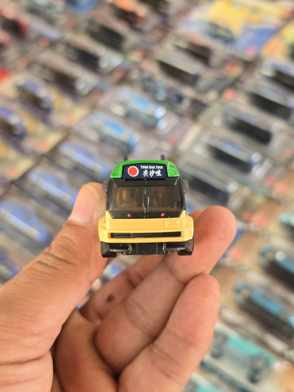 Hot Wheels Kowloon'D Hypervan - Green (Uncarded) - Kinder Logs
