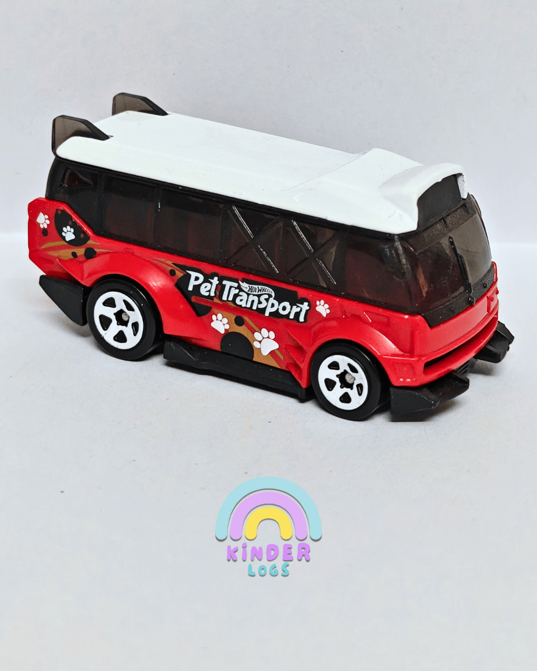 Hot Wheels Kowloon'D Hypervan - Red (Uncarded - New) - Kinder Logs