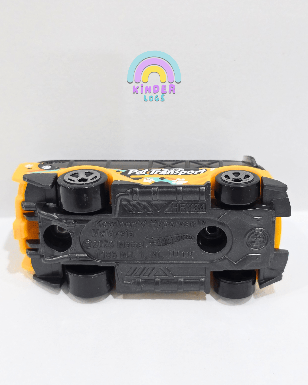 Hot Wheels Kowloon'D Hypervan - Yellow (Uncarded) - Kinder Logs