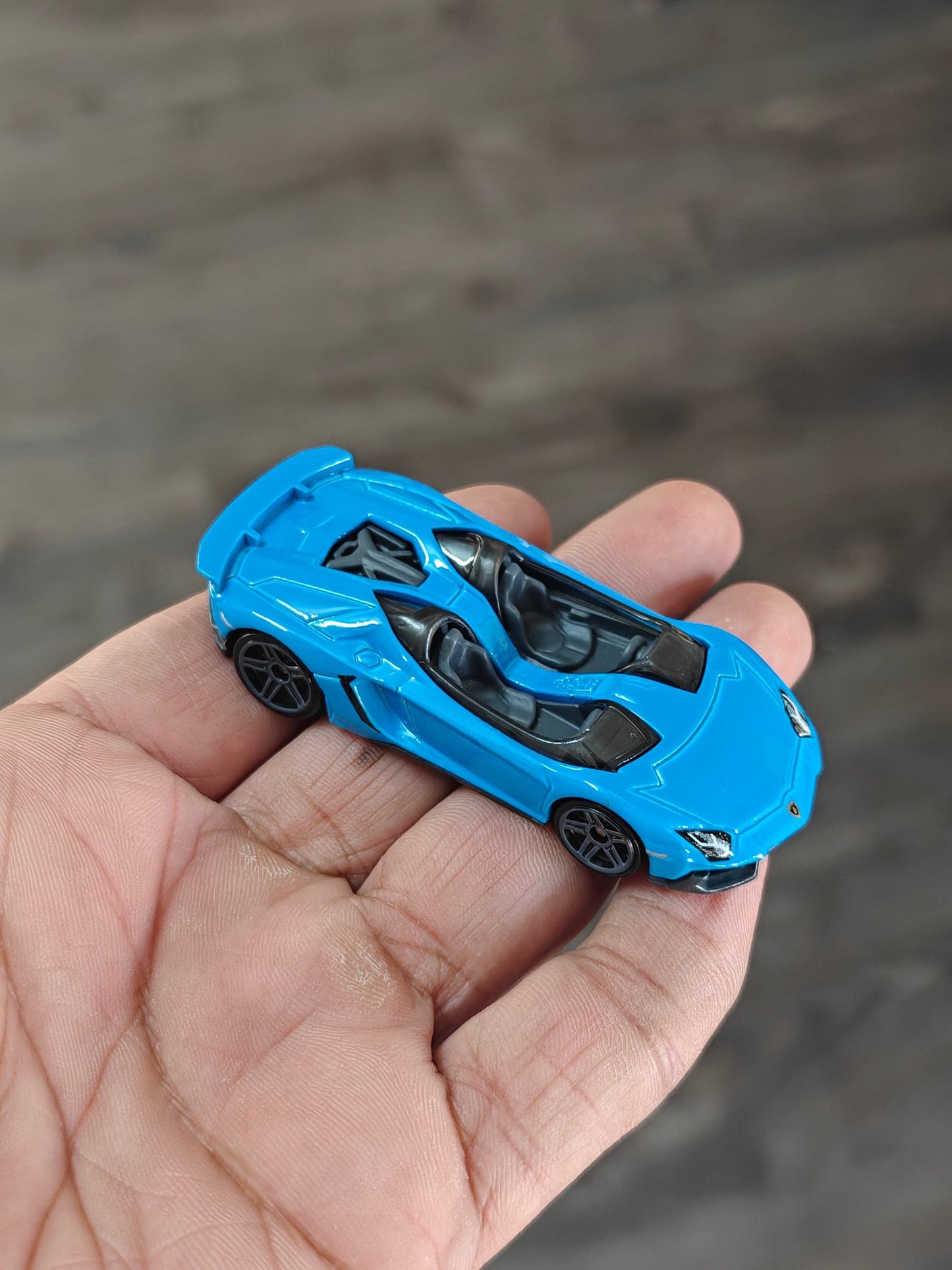 Hot Wheels Lamborghini Aventador J - Blue (Uncarded - New) - Kinder Logs