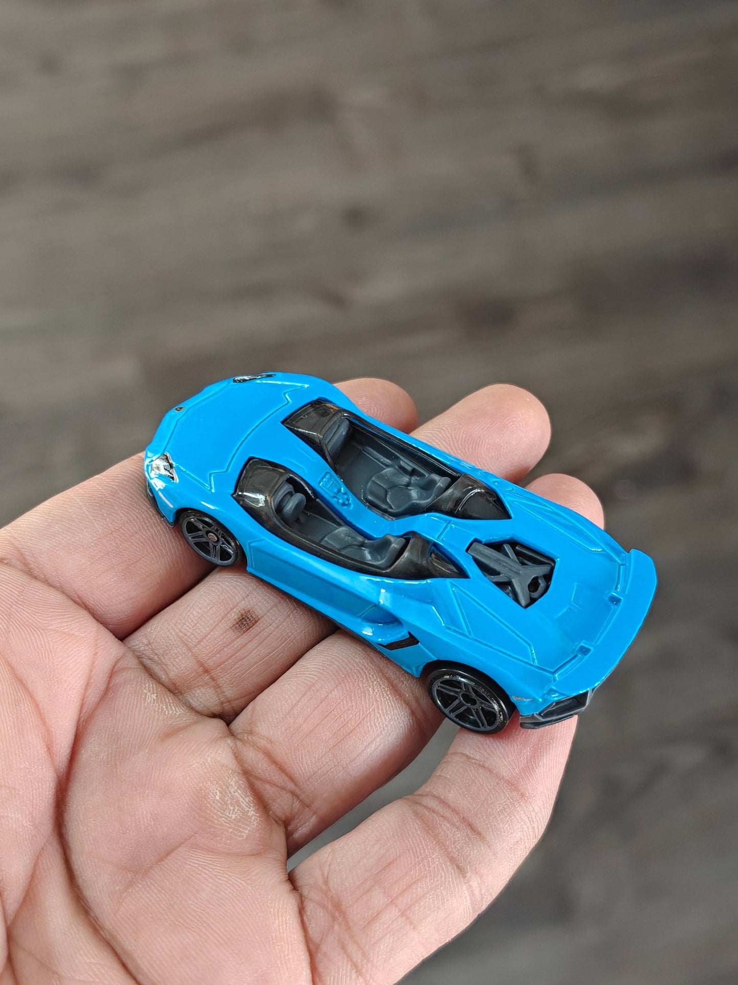 Hot Wheels Lamborghini Aventador J - Blue (Uncarded - New) - Kinder Logs