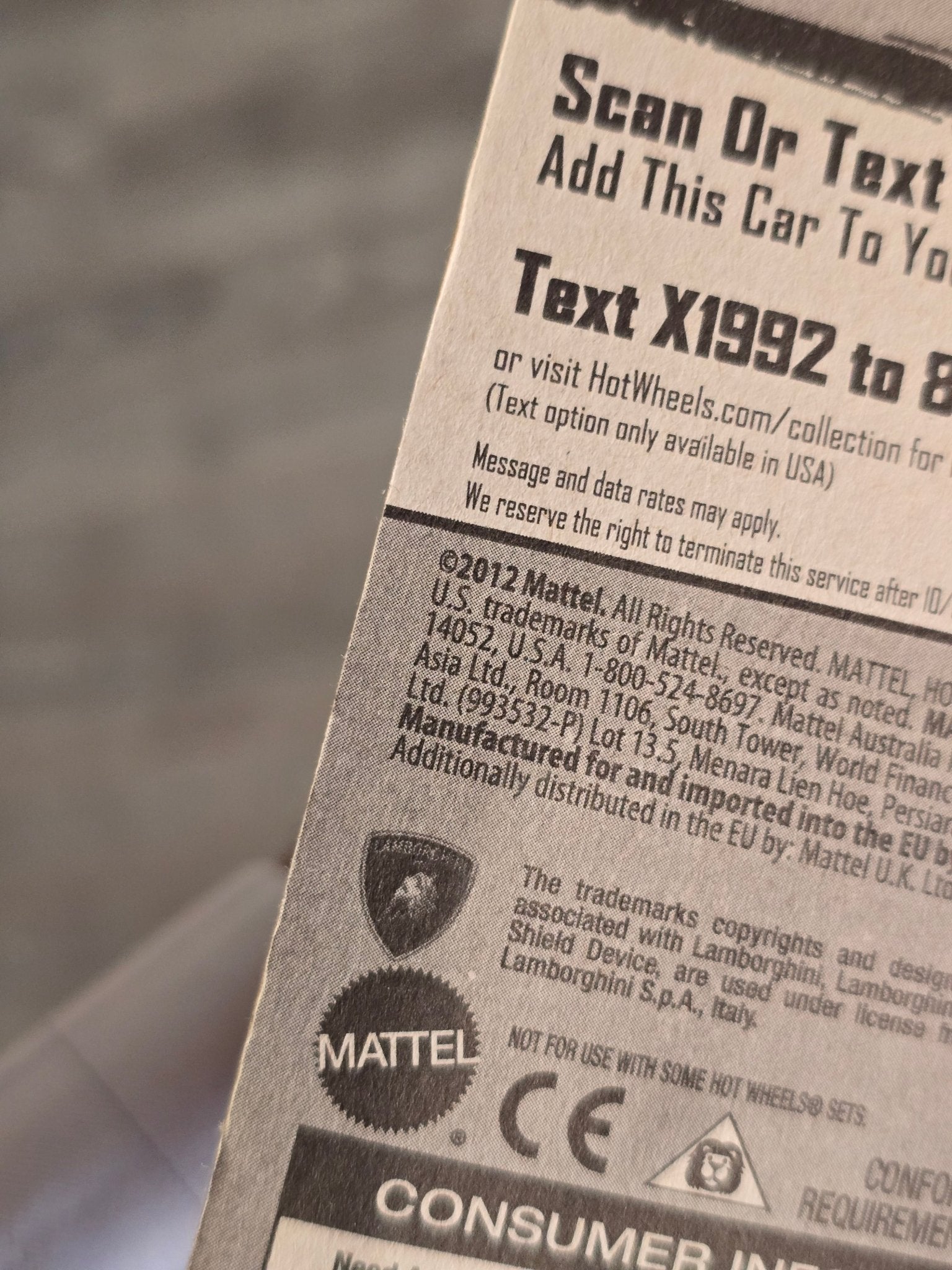 Hot Wheels Lamborghini Aventador LP700 - 4 - Black (2012 Imported) - Kinder Logs