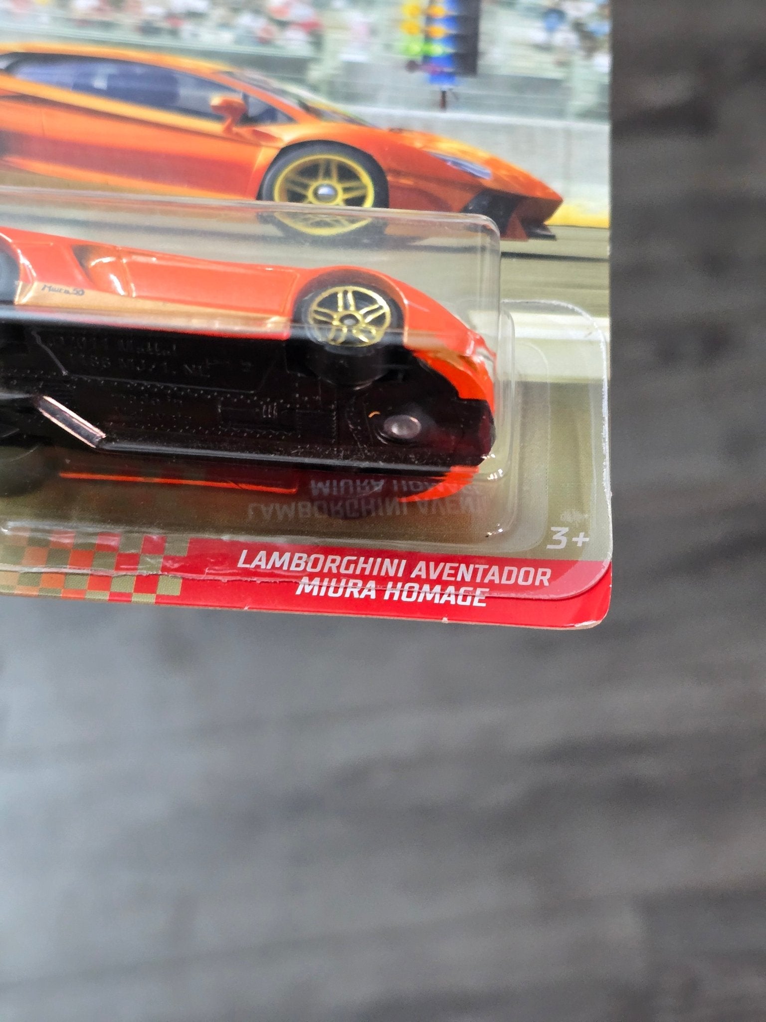 Hot Wheels Lamborghini Aventador Miura Homage - 1/4 Mile Finals (Imported) - Kinder Logs