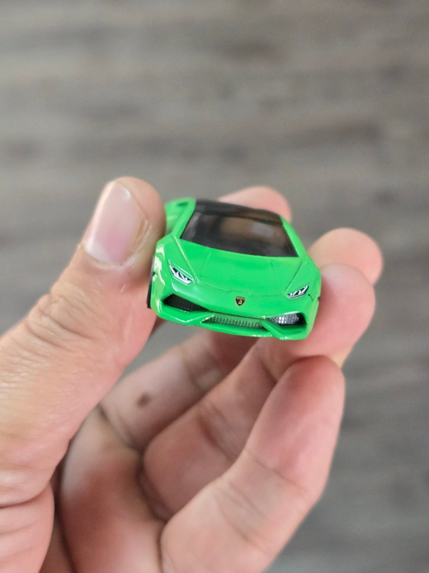 Hot Wheels Lamborghini Huracan LP 610 - 4 - Green (Uncarded - New) - Kinder Logs