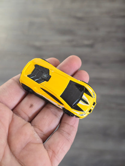 Hot Wheels Lamborghini Huracan Sterrato - Yellow (Uncarded - New) - Kinder Logs