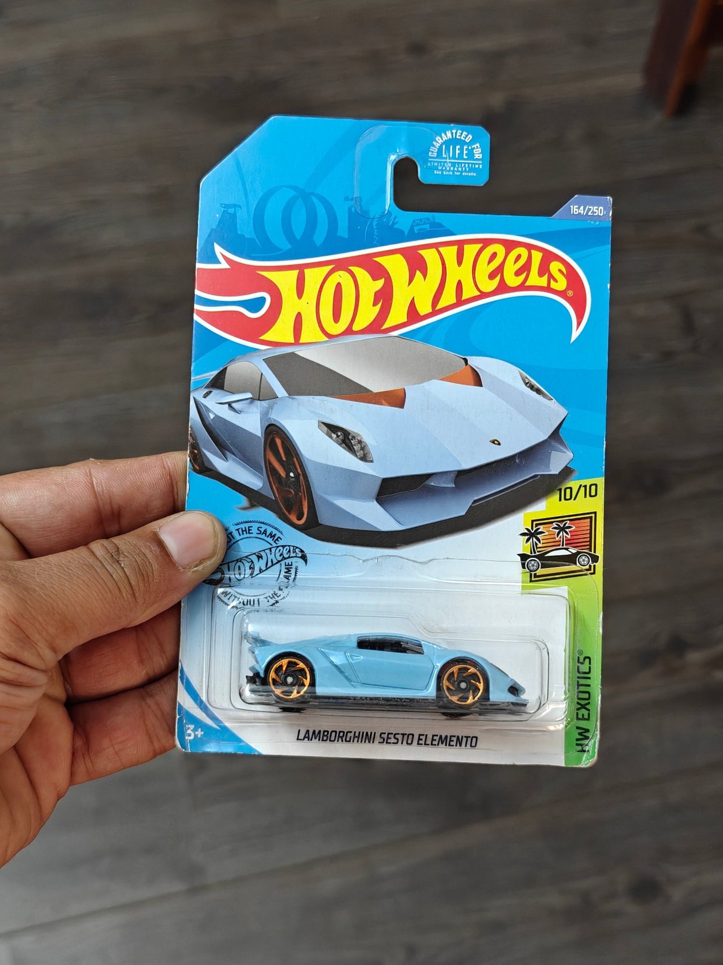 Hot Wheels Lamborghini Sesto Elemento - Blue (Imported) - Kinder Logs