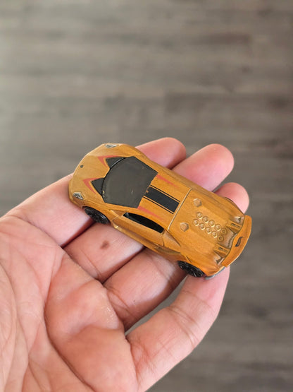 Hot Wheels Lamborghini Sesto Elemento - Matte Gold (Pre - Owned) - Kinder Logs