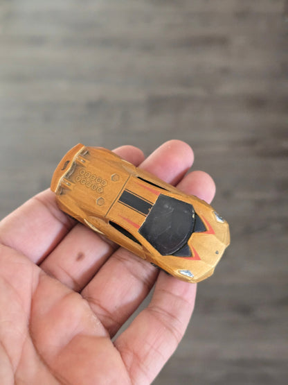 Hot Wheels Lamborghini Sesto Elemento - Matte Gold (Pre - Owned) - Kinder Logs