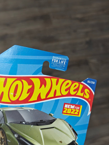Hot Wheels Lamborghini Sian FKP 37 - Green (Imported) - Kinder Logs