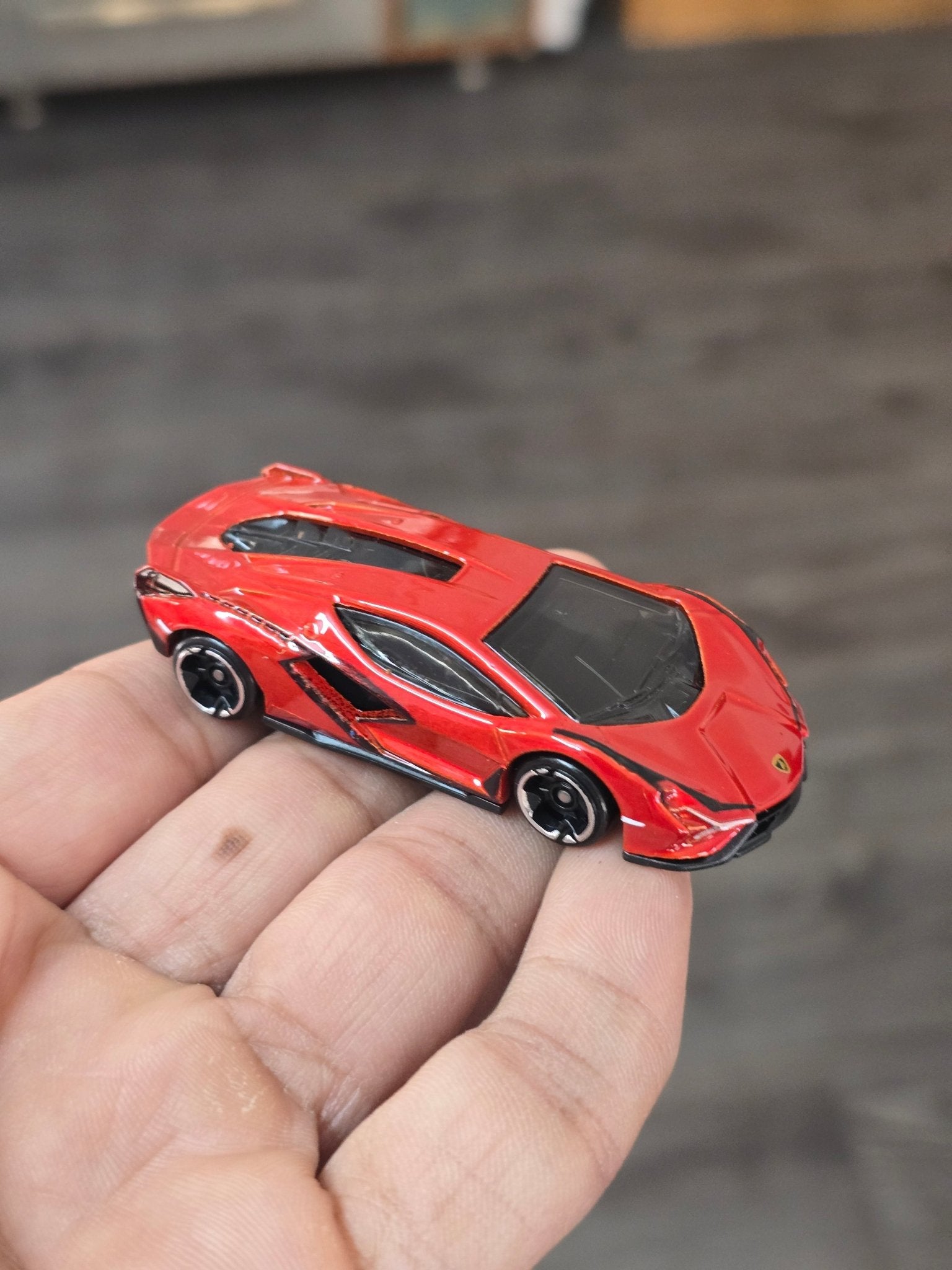 Hot Wheels Lamborghini Sian FKP 37 - Hybrid Speed (Uncarded - New) - Kinder Logs