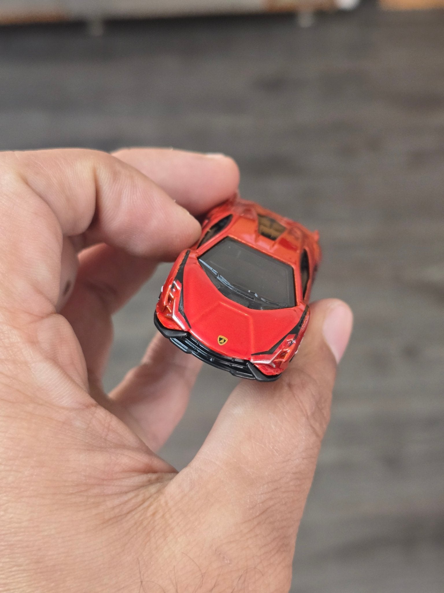 Hot Wheels Lamborghini Sian FKP 37 - Hybrid Speed (Uncarded - New) - Kinder Logs