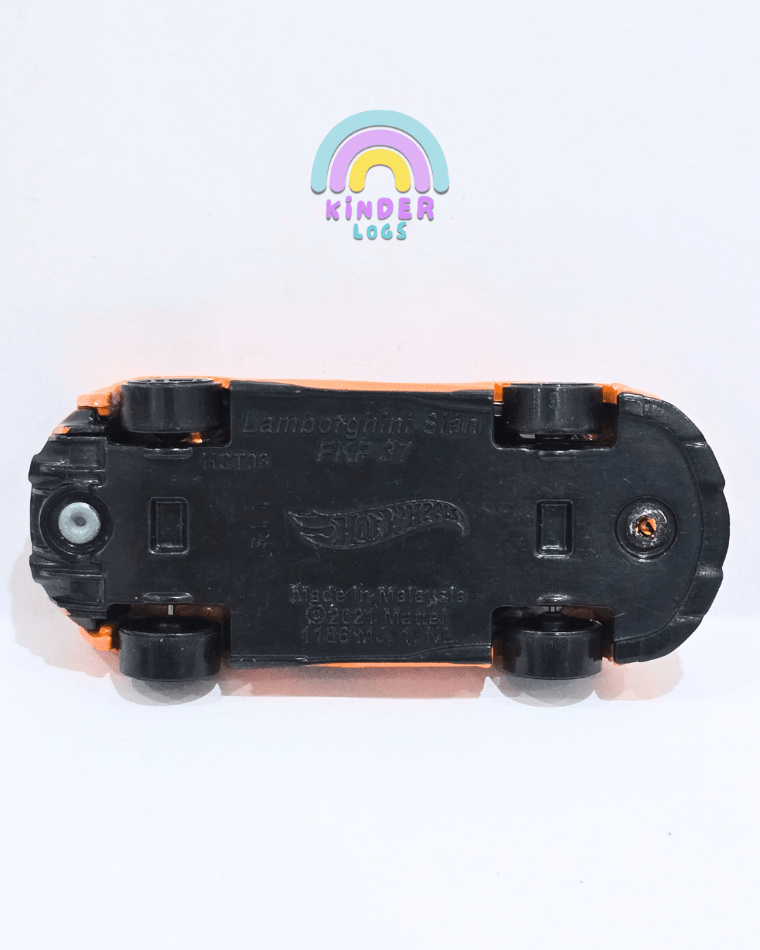 Hot Wheels Lamborghini Sian FKP 37 (Used Car) - Kinder Logs
