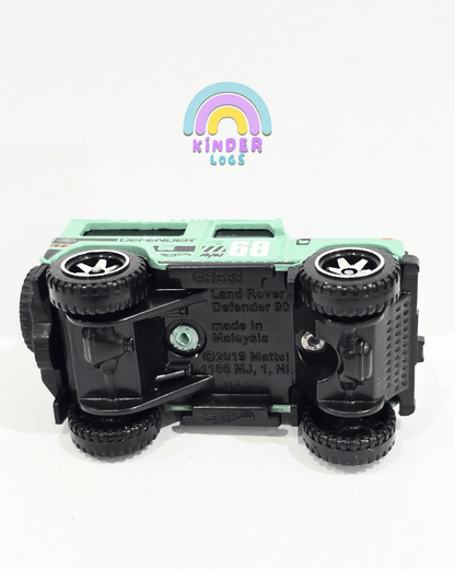 Hot Wheels Land Rover Defender 90 - Green (Uncarded - New) - Kinder Logs