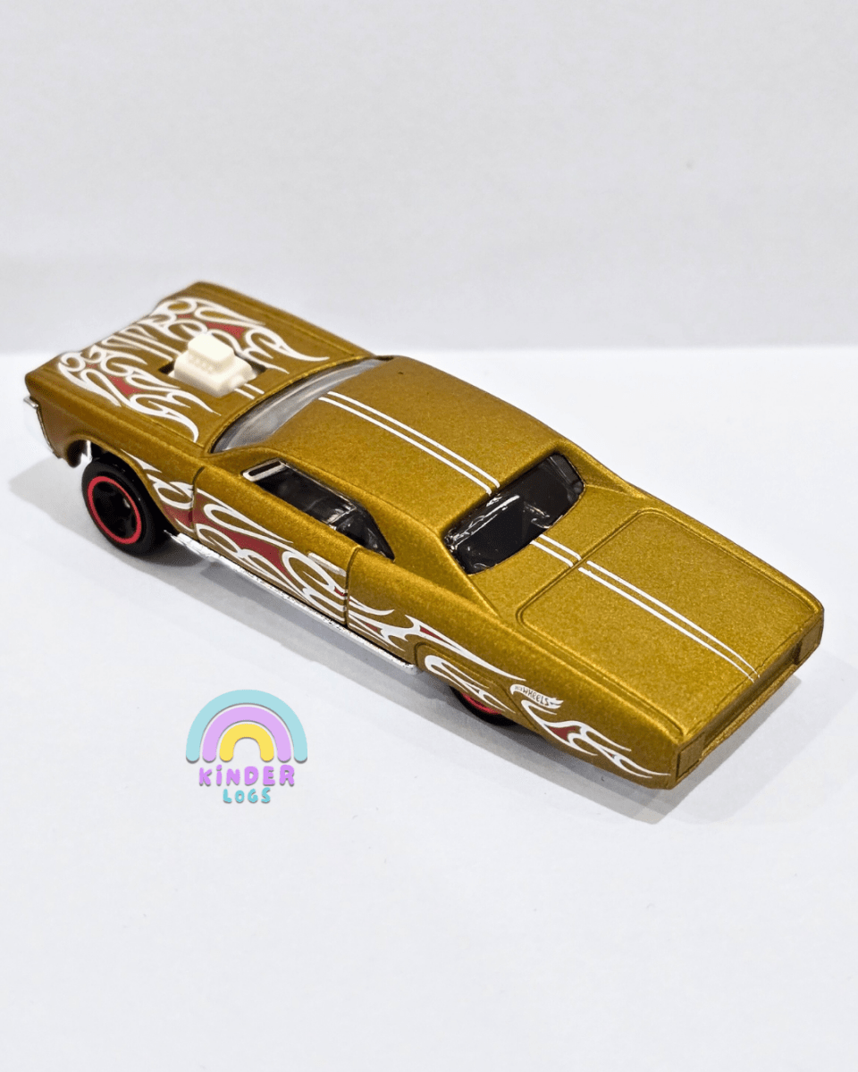 Hot Wheels Layin' Lowrider - Gold (Uncarded) - Kinder Logs