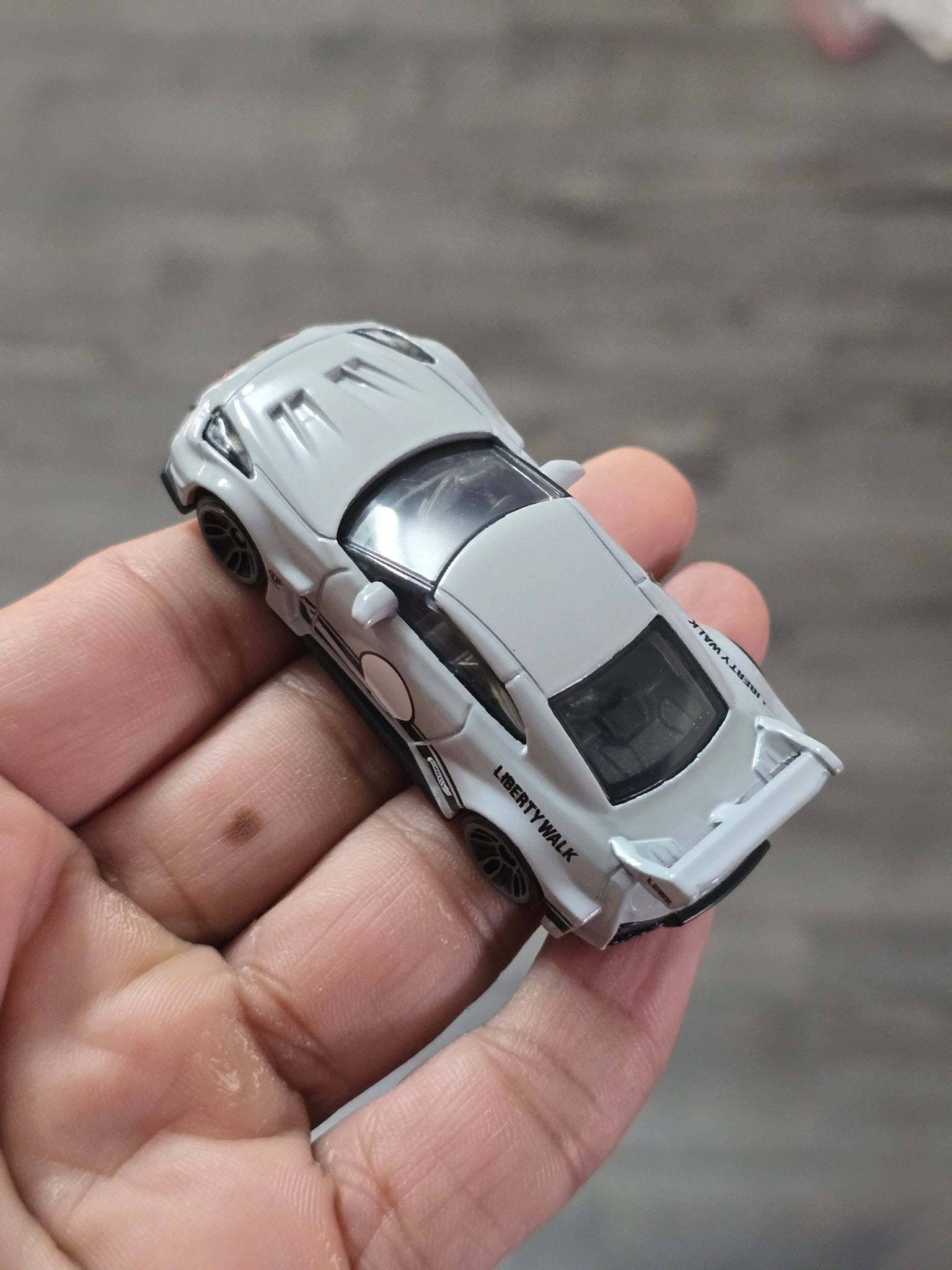 Hot Wheels LB - Silhouette Works GT Nissan 35GT - RR Ver.2 (Uncarded - New) - Kinder Logs