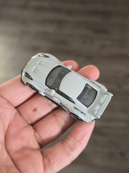 Hot Wheels LB - Silhouette Works GT Nissan 35GT - RR Ver.2 (Uncarded - New) - Kinder Logs