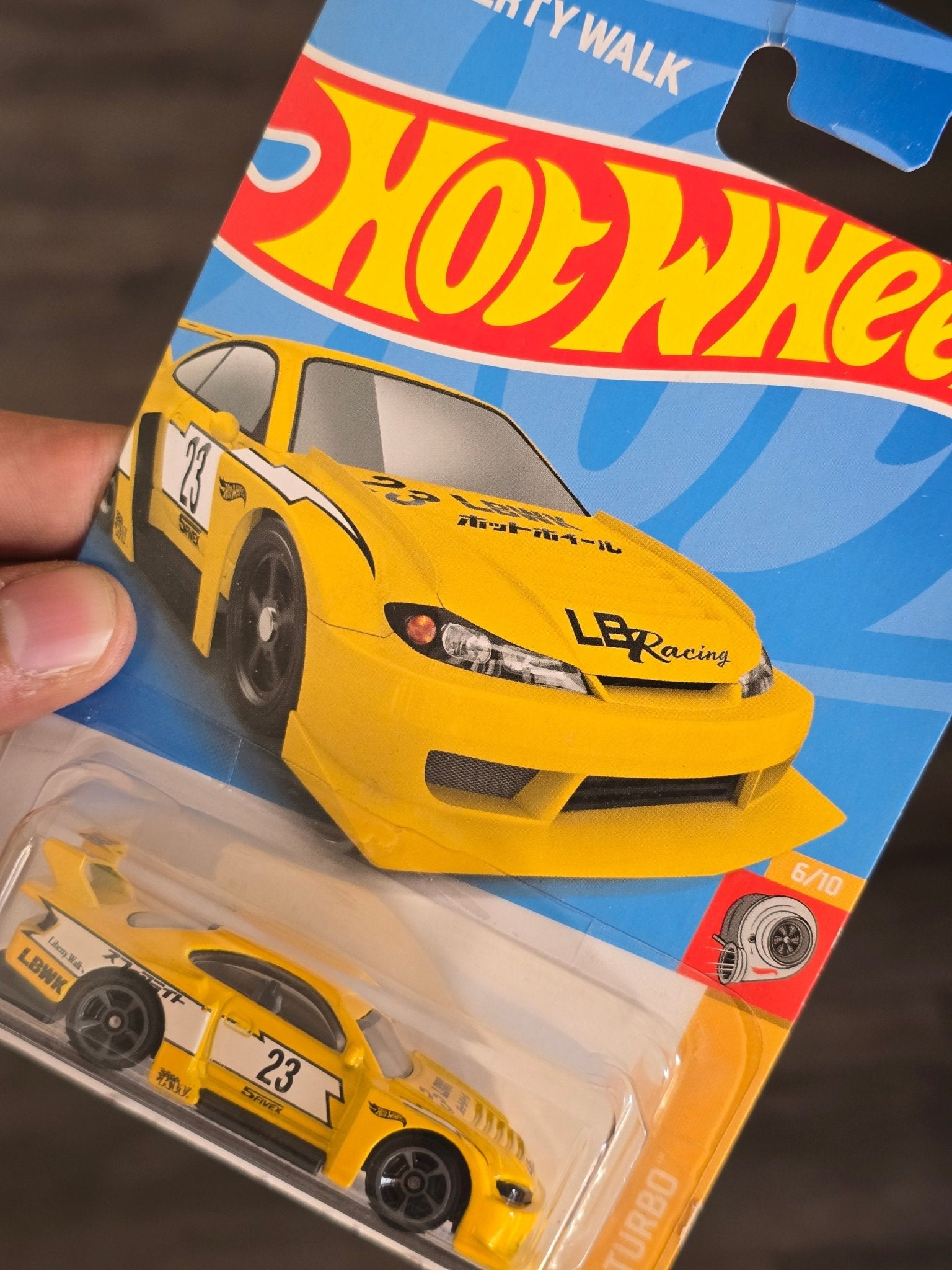 Hot Wheels LB Super Silhouette Nissan Silvia S15 (Yellow) - Kinder Logs