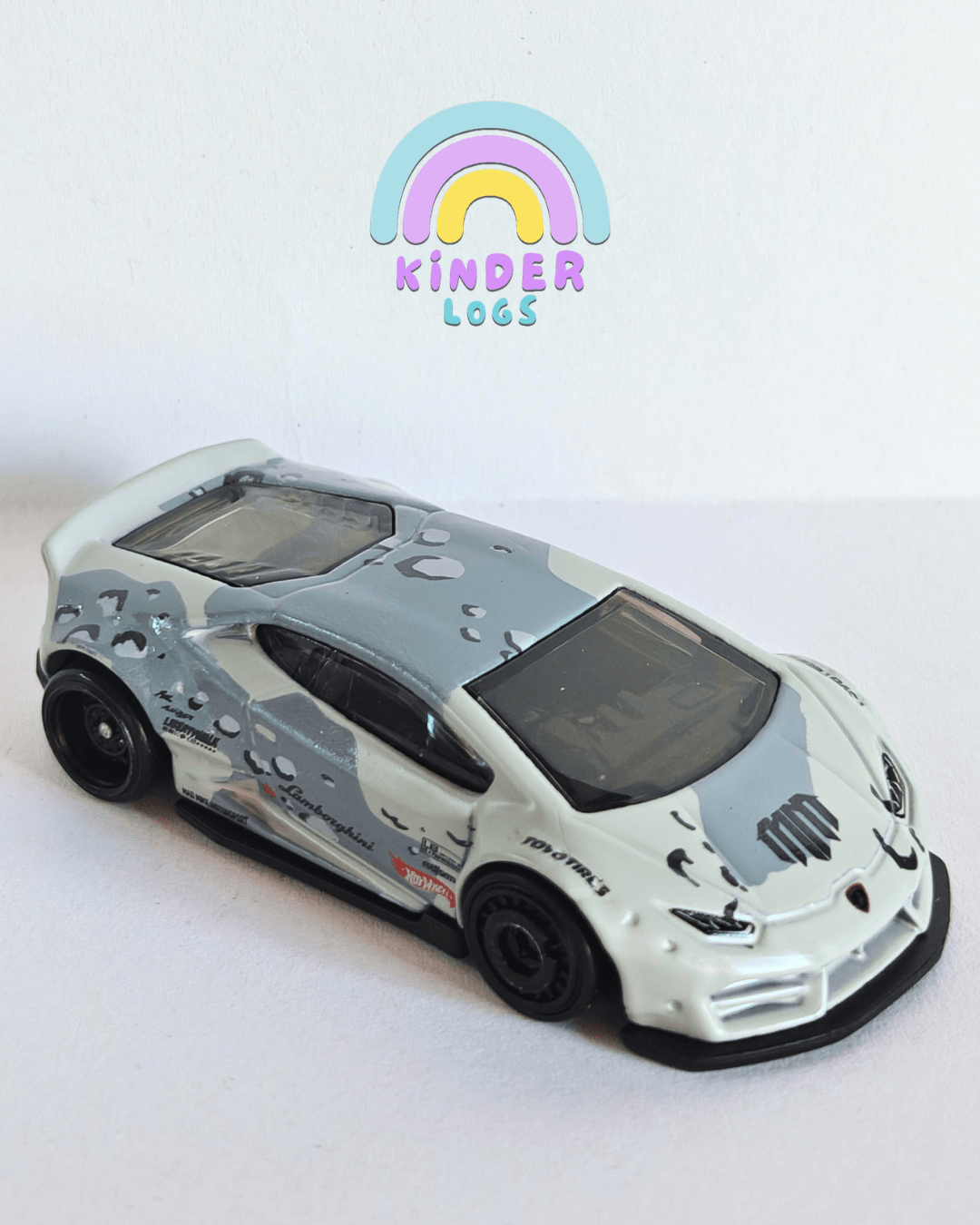 Hot Wheels LB Works Lamborghini Huracan Coupe (Uncarded - New) - Kinder Logs