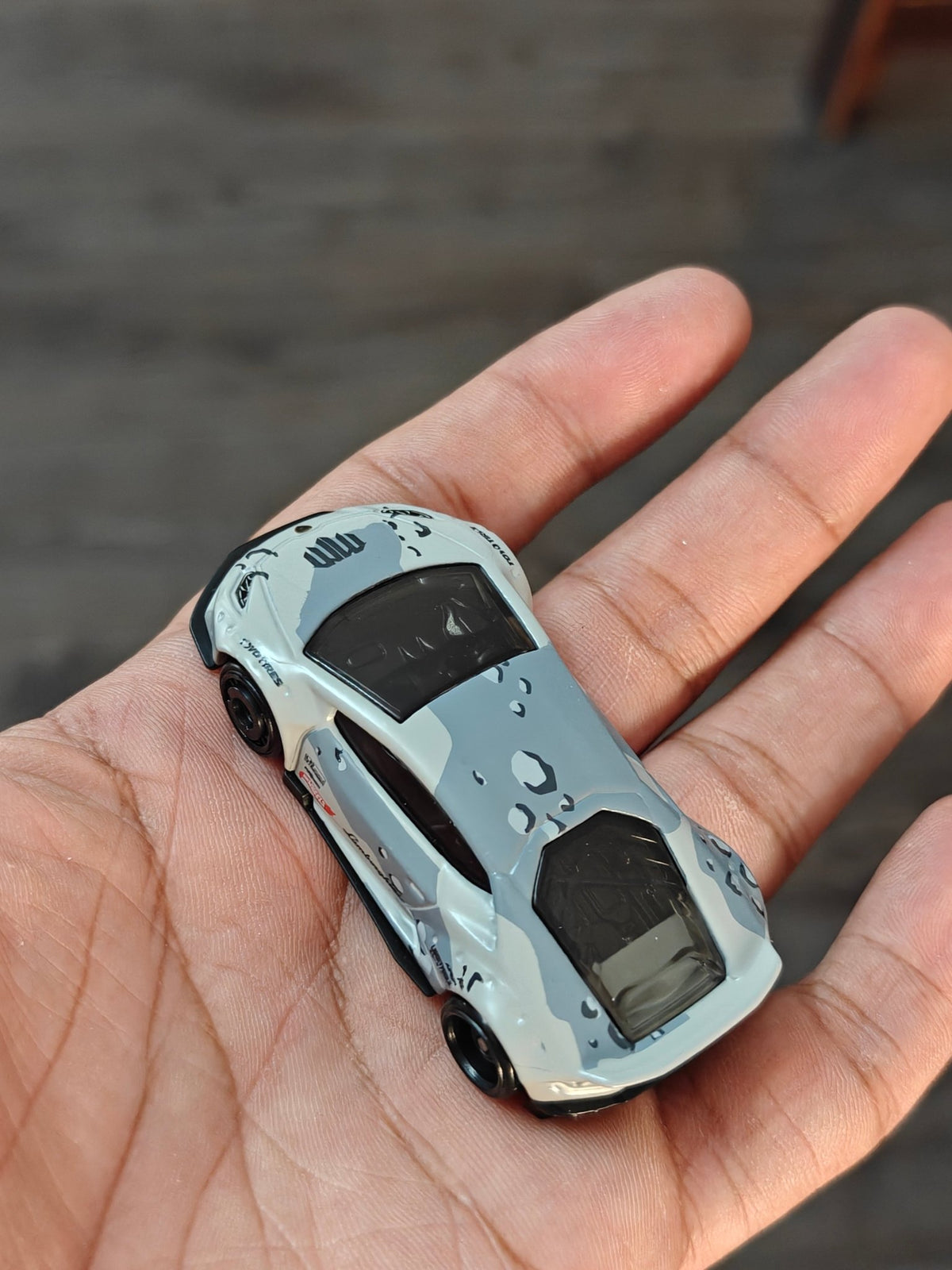 Hot Wheels LB Works Lamborghini Huracan Coupe (Uncarded - New) - Kinder Logs
