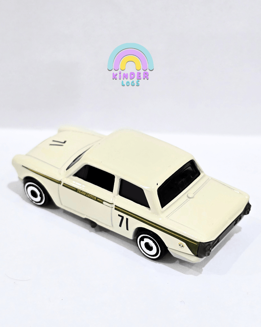 Hot Wheels Lotus Cortina (Uncarded) - Kinder Logs