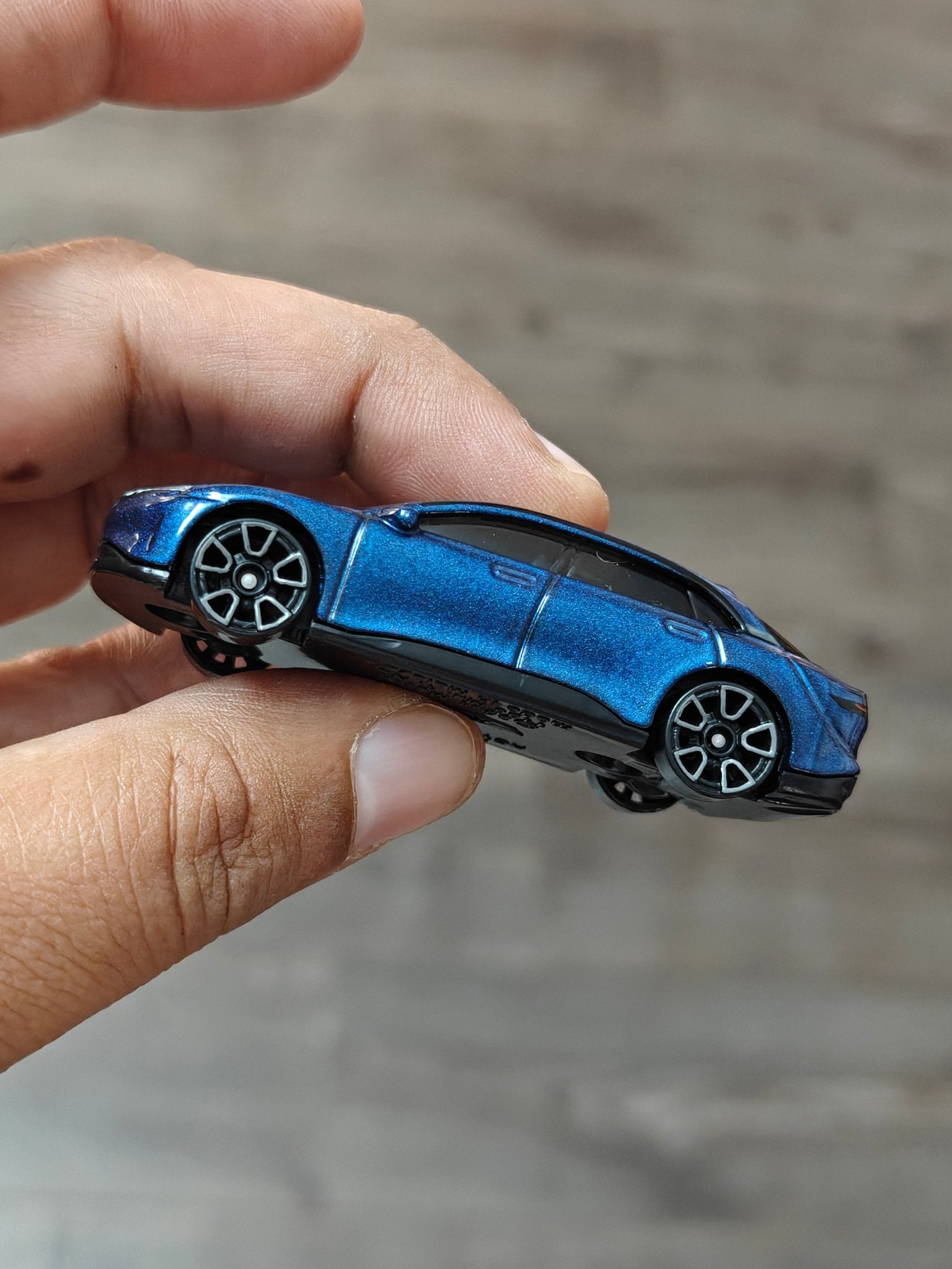 Hot Wheels Lucid Air - Blue (Uncarded - New) - Kinder Logs