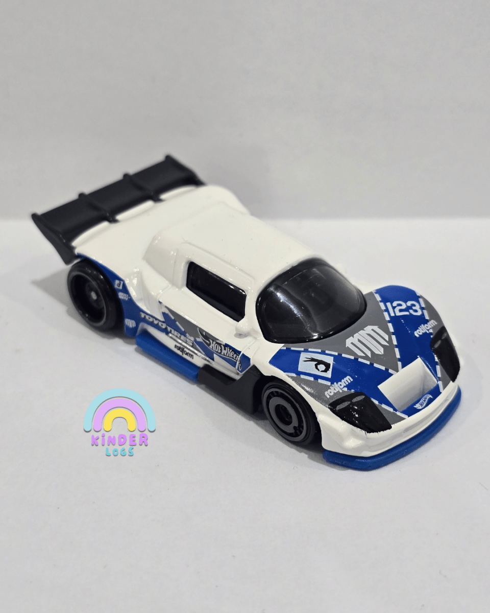 Hot Wheels Mad Mike Drift Attack - White (Uncarded) - Kinder Logs