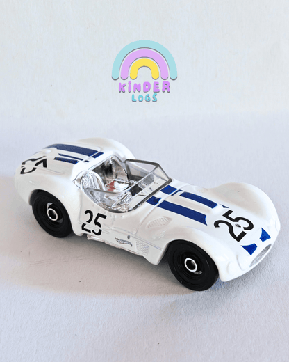 Hot Wheels Maserati Tipo 61 (White) - Kinder Logs