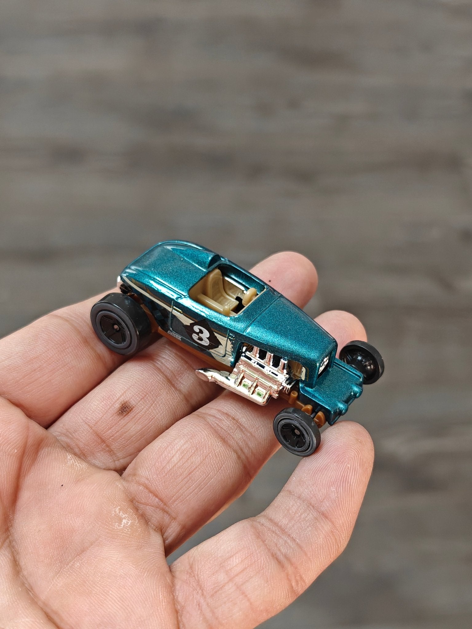Hot Wheels Max Steel - Teal (Uncarded - New) - Kinder Logs