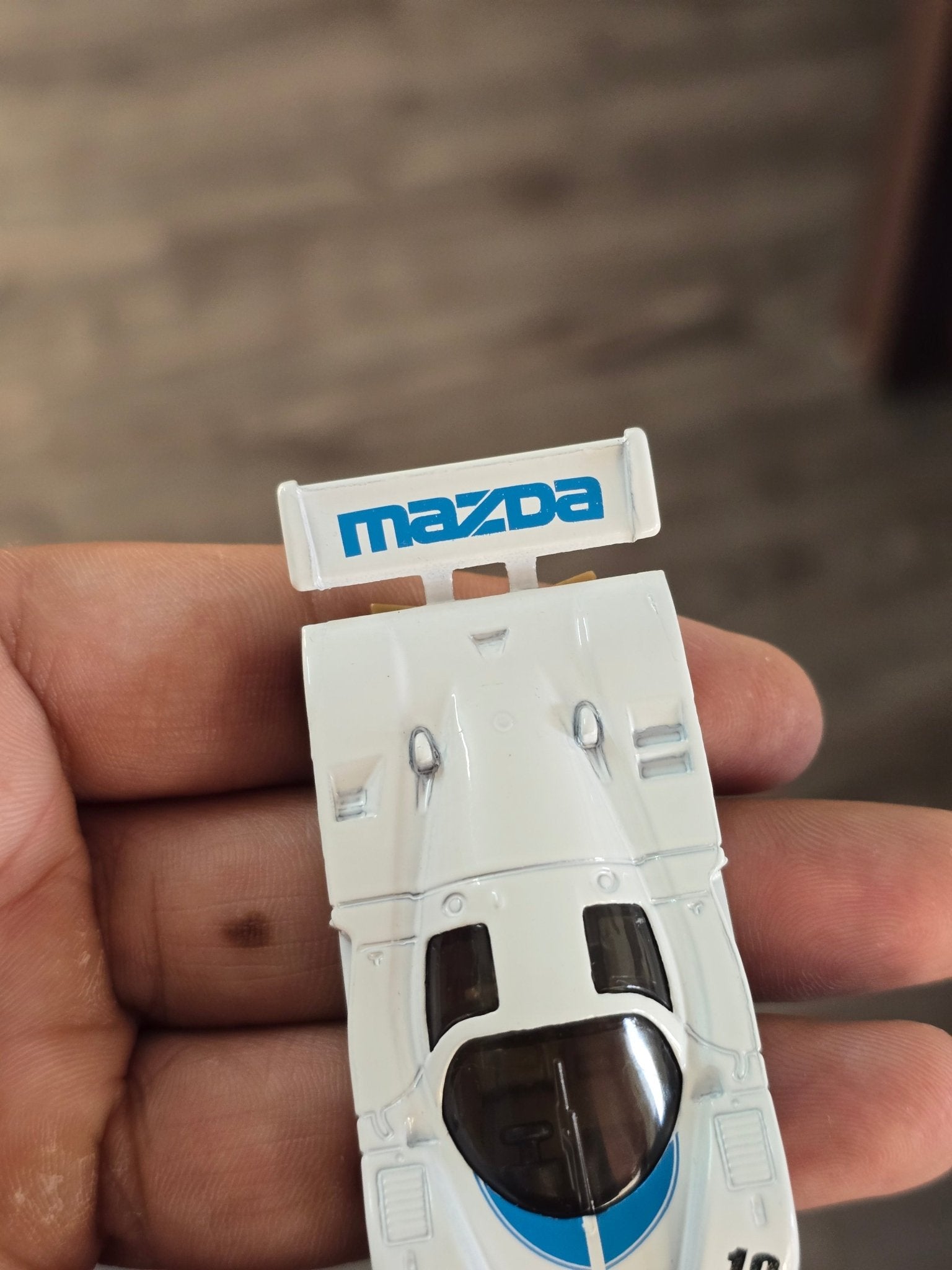 Hot Wheels Mazda 787B - White (Uncarded - New) - Kinder Logs