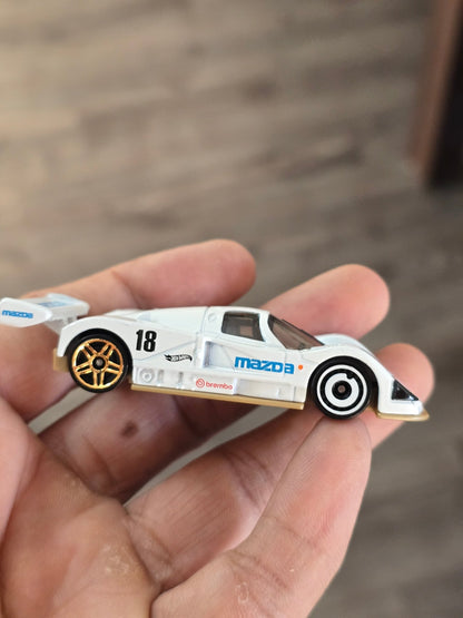 Hot Wheels Mazda 787B - White (Uncarded - New) - Kinder Logs