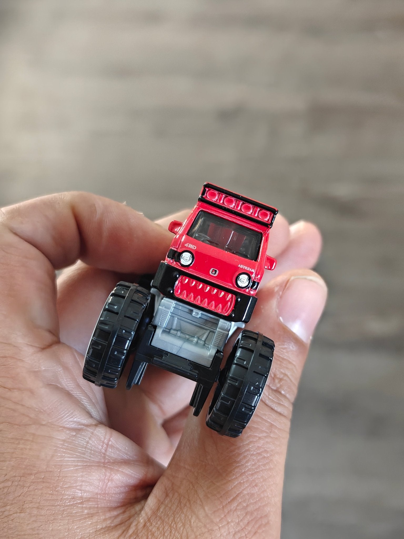 Hot Wheels Mazda Autozam - Red (Uncarded - New) - Kinder Logs