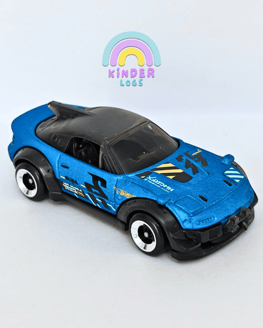Hot Wheels Mazda MX-5 Miata - Dream Garage (Uncarded - New) - Kinder Logs