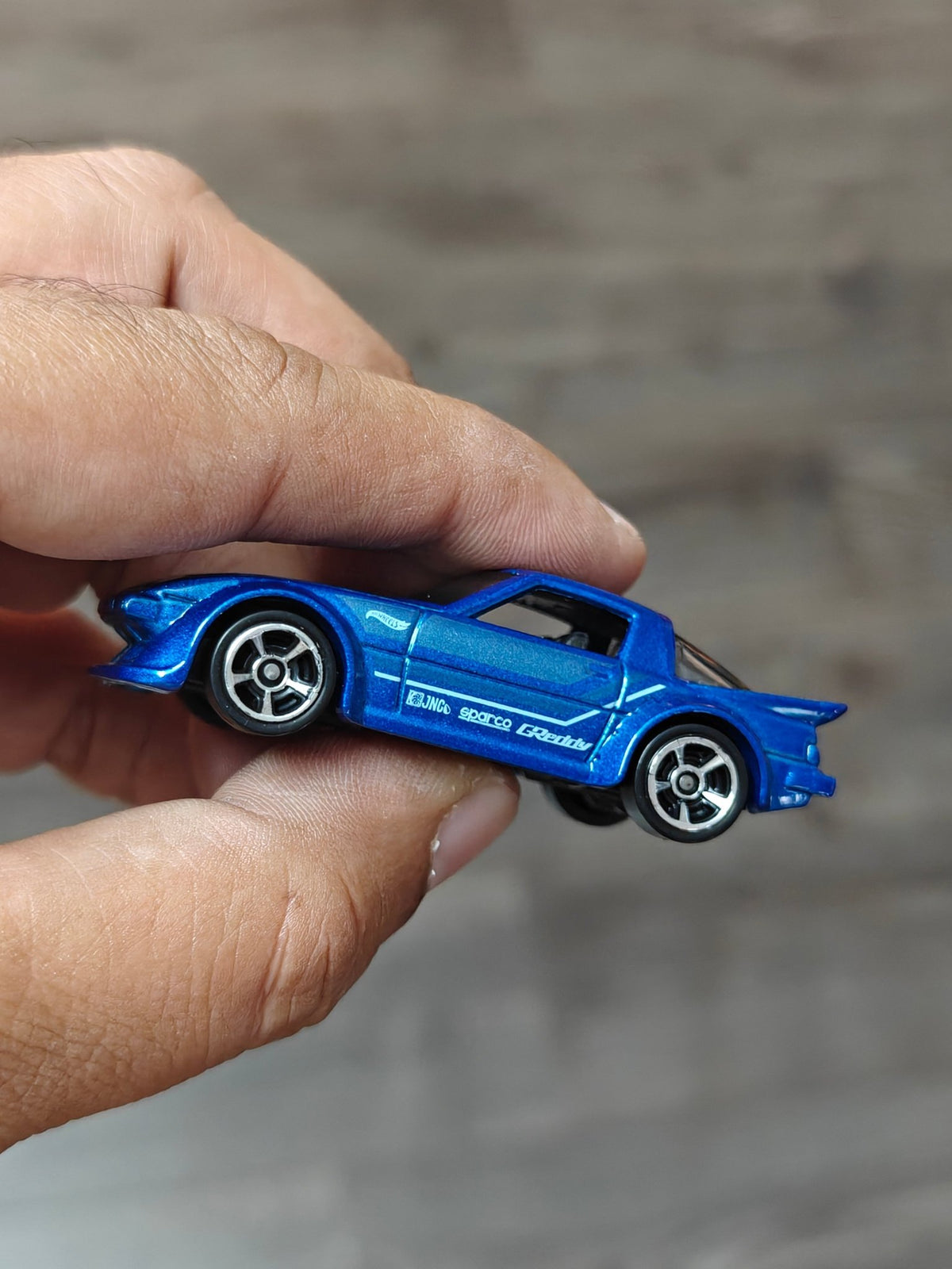 Hot Wheels Mazda RX-7 - Blue (Uncarded - New) - Kinder Logs