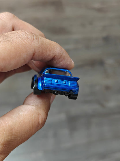 Hot Wheels Mazda RX-7 - Blue (Uncarded - New) - Kinder Logs