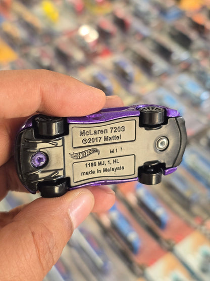 Hot Wheels McLaren 720S - Purple (Uncarded) - Kinder Logs