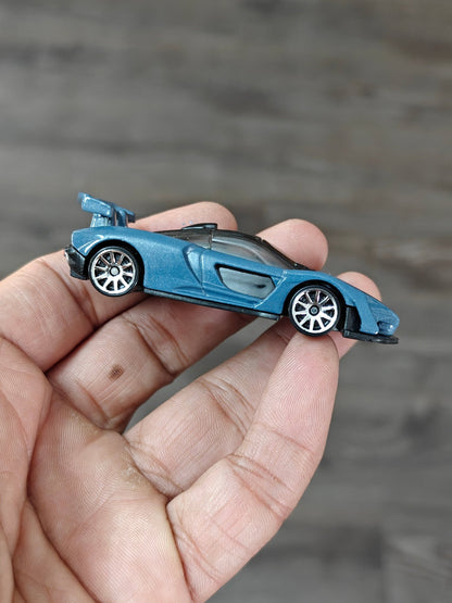 Hot Wheels McLaren Senna - Blue (Uncarded - New) - Kinder Logs