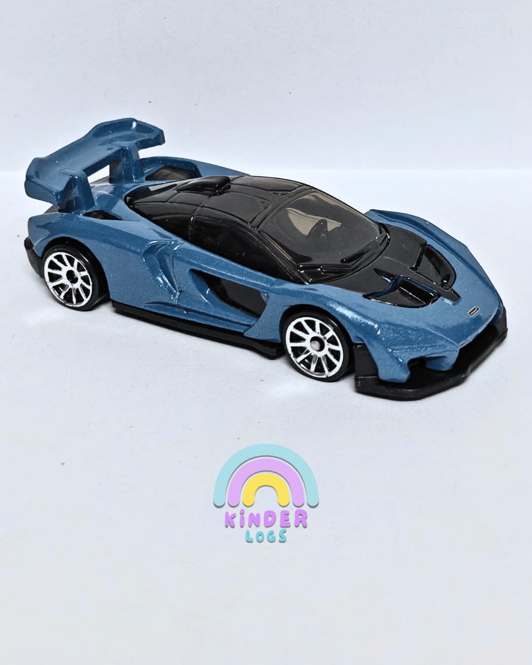 Hot Wheels McLaren Senna - Blue (Uncarded - New) - Kinder Logs