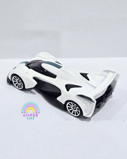 Hot Wheels McLaren Solus GT - White (Uncarded) - Kinder Logs