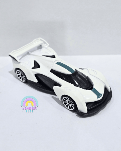 Hot Wheels McLaren Solus GT - White (Uncarded) - Kinder Logs