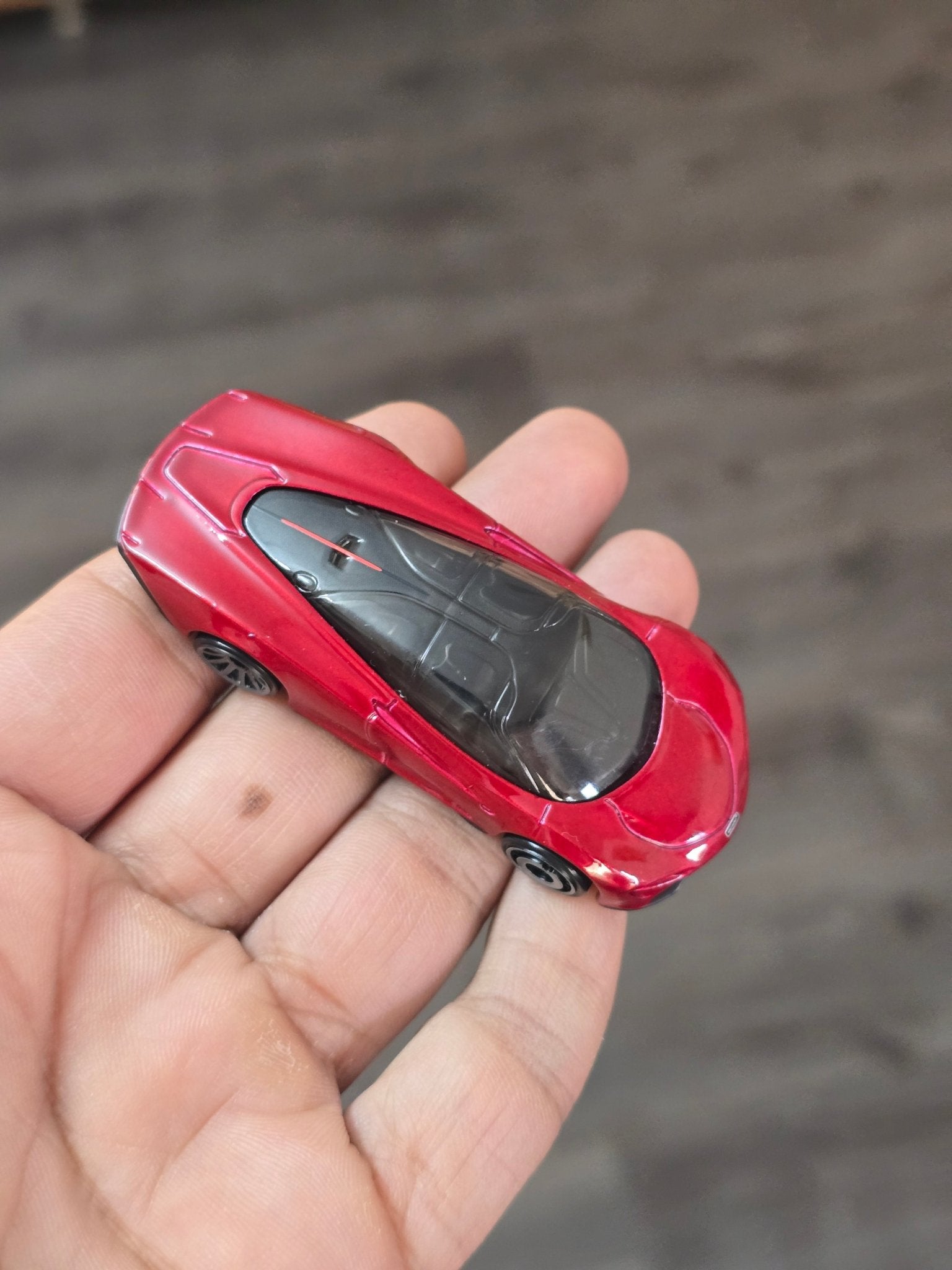 Hot Wheels McLaren Speedtail - Red (Uncarded - New) - Kinder Logs
