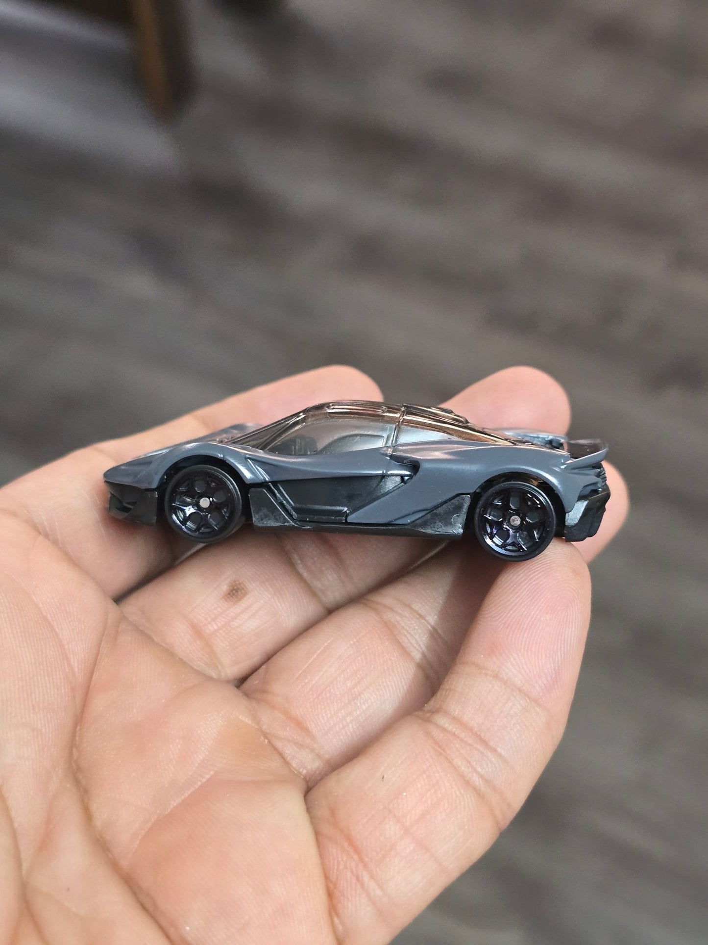Hot Wheels McLaren W1 - Grey (Uncarded - New) - Kinder Logs