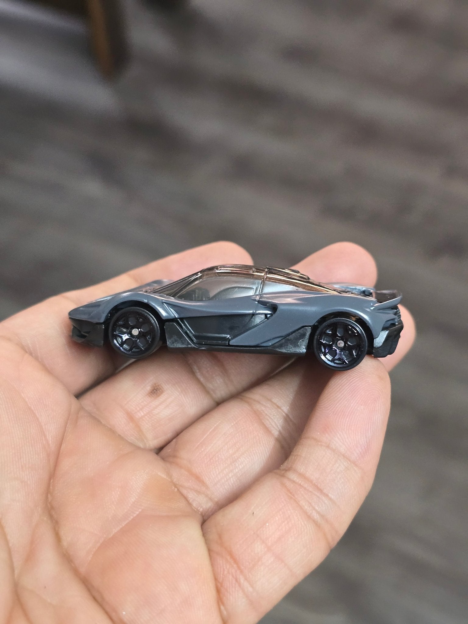Hot Wheels McLaren W1 - Grey (Uncarded - New) - Kinder Logs